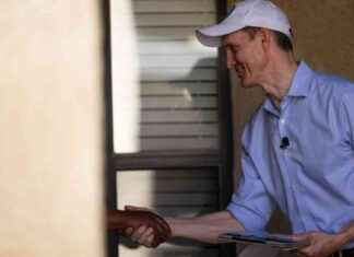 Challenging a Three-Term GOP Congressman in L.A. County: Can Democrats Succeed? news-03082024-072002