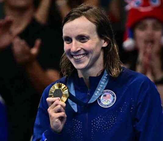 Ledecky Secures GOAT Status as Team USA Sets World Record in Olympic Pool news-03082024-193436
