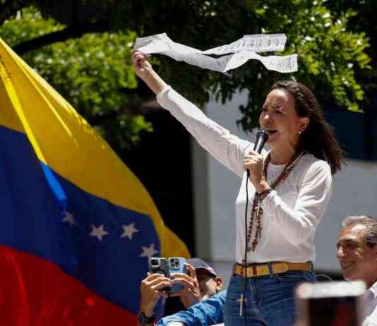 Venezuelan Opposition Holds Rally in Caracas Amid Disputed Vote news-29082024-022058