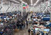 Impact of Trump Tariff Threats on Mexico: Recession and Immigration Concerns news-28102024-104856
