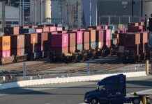 Trump’s Tariff Threats: Bluff or Existential Concern for Canada, Mexico, and China? news-28112024-114508