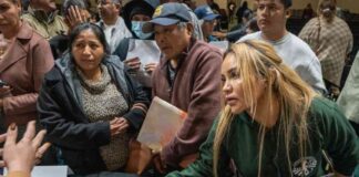 organized-community-groups-form-strike-teams-in-response-to-trumps-deportation-agenda