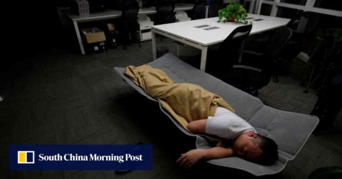 chinas-top-companies-shift-away-from-996-work-culture