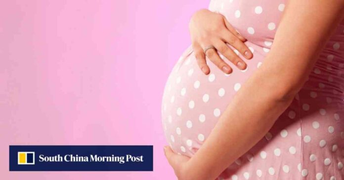 chinese-parents-face-uncertainty-for-us-born-babies-under-trump-order