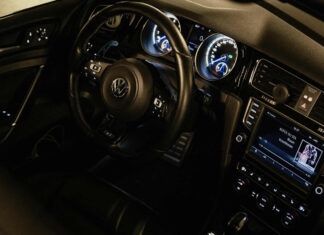 Volkswagen Golf 7.5 – Interior Ergonomics, Seating, and Passenger Comfort Volkswagen Golf 7, Digital Touch Climate Control For Golf 7/7.5, Digital Climate Control for Golf 7, Touch Climate Control for Golf 7, Golf 7 Climate Control Settings, Golf 7.5 Climate Control Features, Golf 7 Digital AC Reviews, VW Golf AC Panel Settings